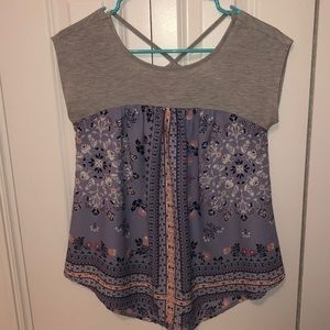 Patterned blouse top